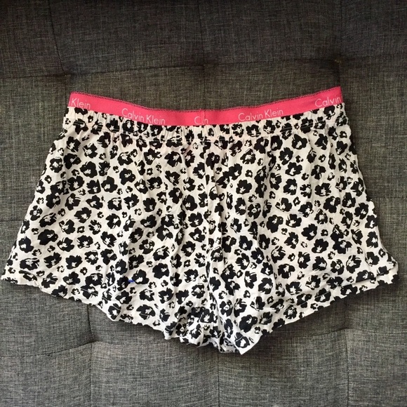 Calvin Klein sleep shorts pajamas Size Small - Picture 3 of 4